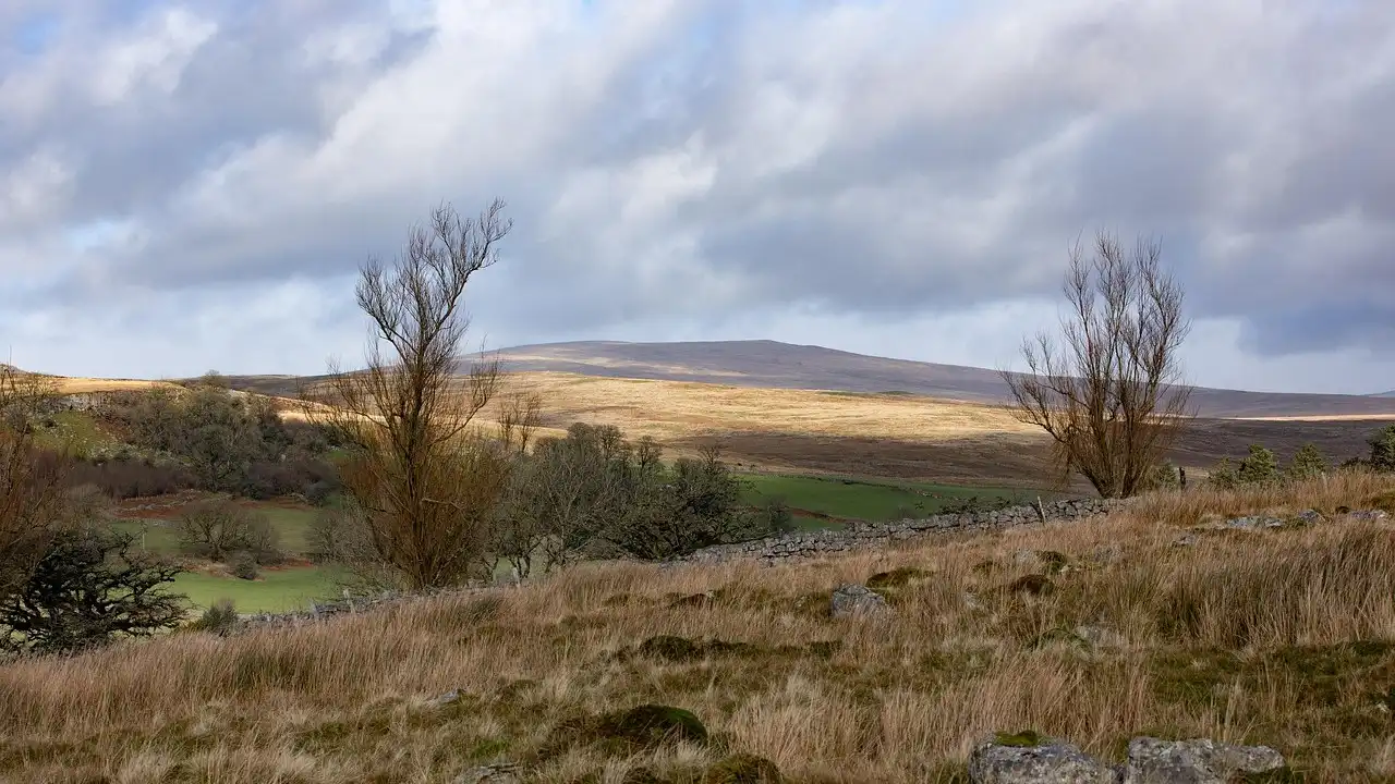 How To Pronounce The Welsh LL Sound